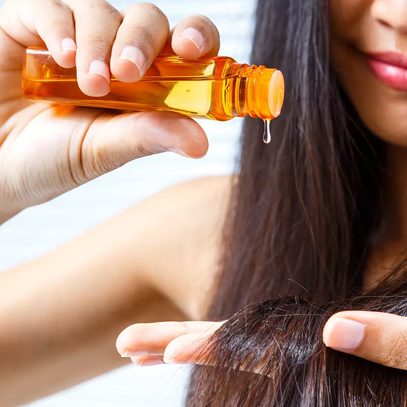Les meilleures huiles pour faire pousser les cheveux